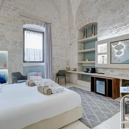 Vico Bianco Raro Smart Collection Bed and Breakfast Ostuni