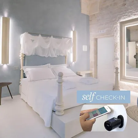 Vico Bianco Raro Smart Collection فندق مبيت وإفطار أوستوني